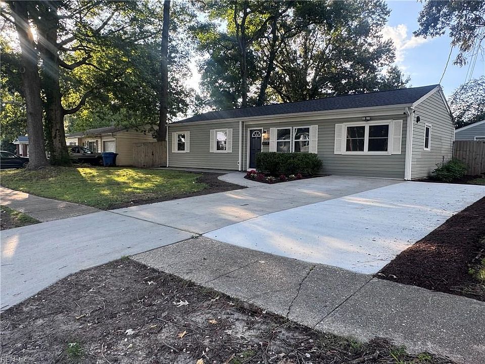 2nd image of 3508 Silina Dr