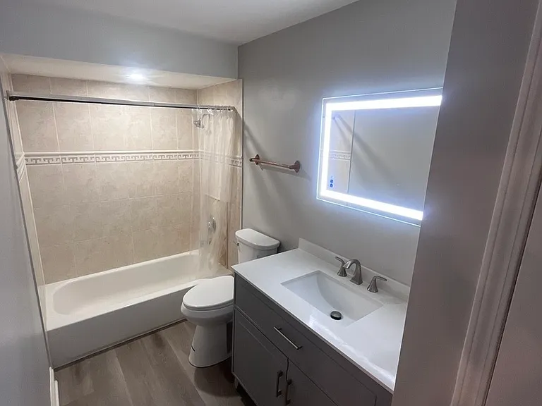 8814 Briar Ct #3C — Photo 7