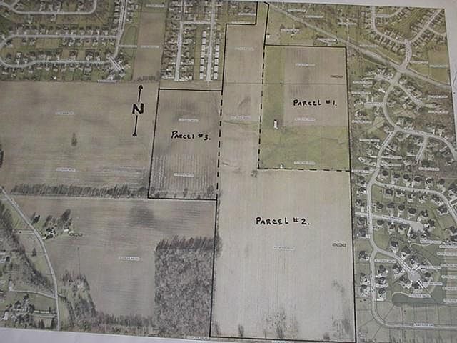 2nd image of 400 E Main St