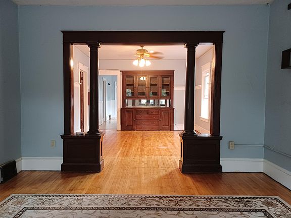 2nd image of 3069-3071 S Wentworth Ave