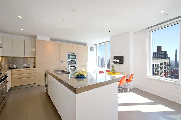 Sold by Brown Harris Stevens | media 7