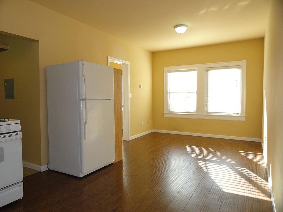 1st image of 30 Joice St #2