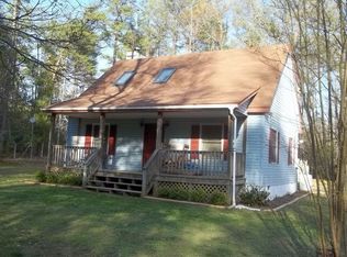 12143 Rilees Farm Rd, Gloucester, VA 23061