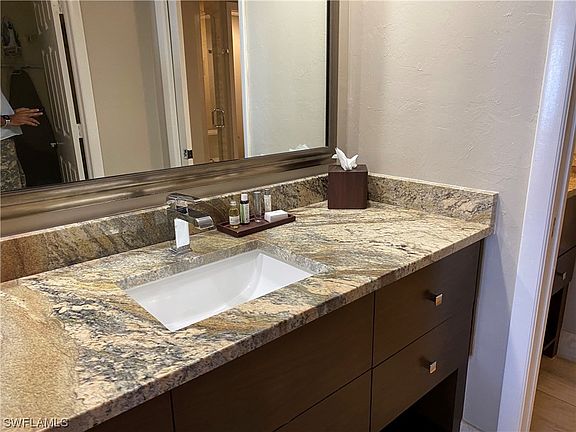 5th image of 6620 Estero Blvd #601