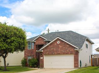 8026 Echinacea Dr, Baytown, TX 77521
