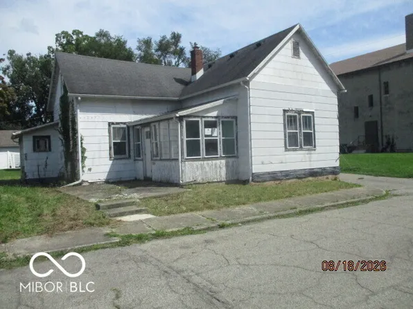 1316 Sycamore St, Anderson, IN 46016