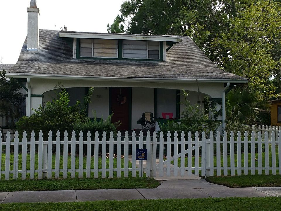 1st image of 710 Avenue A SW
