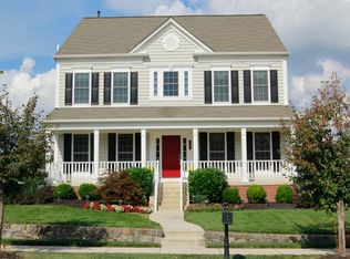 41366 Windybush Dr, Leesburg, VA 20175