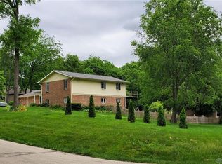 837 Kingman Ct, Xenia, OH 45385