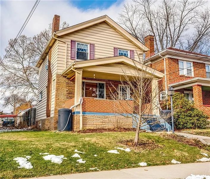 137 Homestead St photo 1