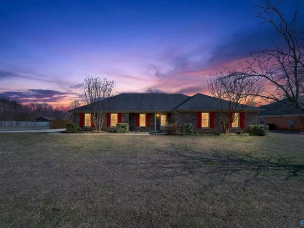 100 Timberlake Dr, Ardmore, AL 35739