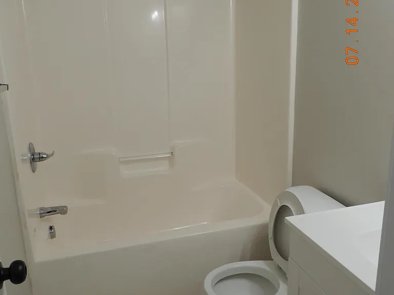 130 Miracle Dr #6 — Photo 6