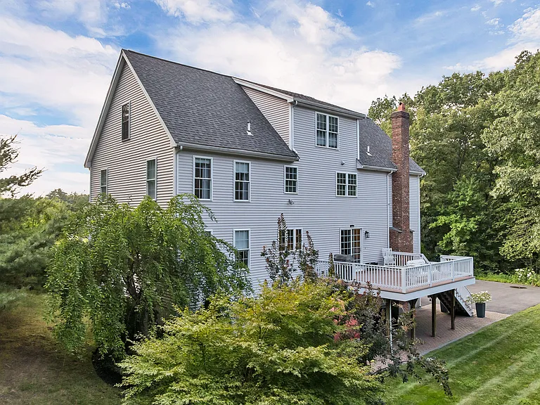 8 Hemlock Ln — Photo 38