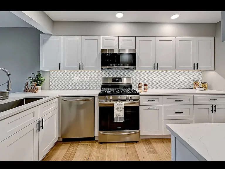 25 Briarwood Ln — Photo 7