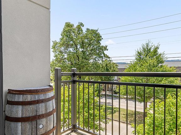 5th image of 782 Riverfront Pkwy Unit 210