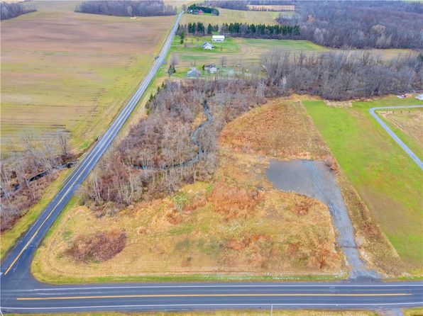 3188 County Road 4 #24, Canandaigua, NY 14424