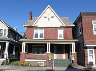 106 S Division St, Mount Union, PA 17066