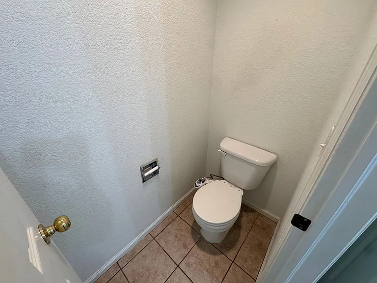 4505 S Auckland Ct — Photo 27