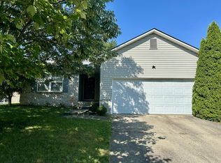 1945 Dark Tower Rd, Lexington, KY 40511