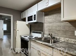 805 S 11th St UNIT 2, Lincoln, NE 68508
