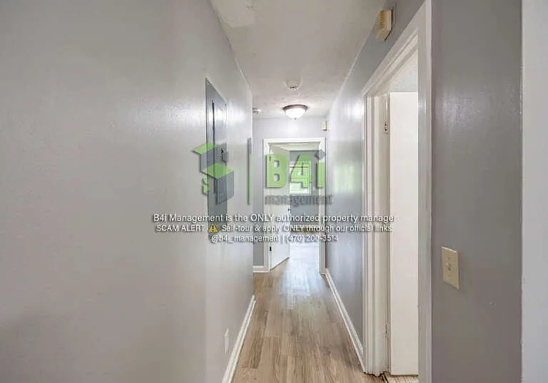 5421 Susan Ln — Photo 13