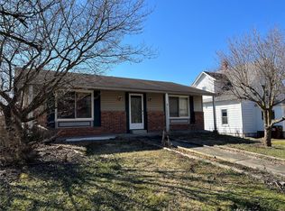 390 Dorsey Rd, Gillespie, IL 62033