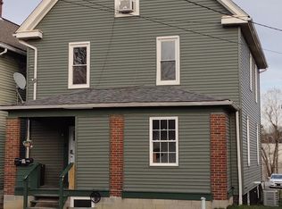 212 N 3rd St FLOOR 2, Youngwood, PA 15697
