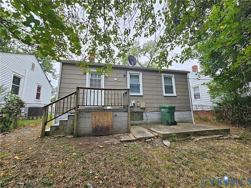 1st image of 1116 E 15th St
