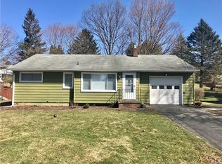 306 Dunning Dr, Camillus, NY 13031
