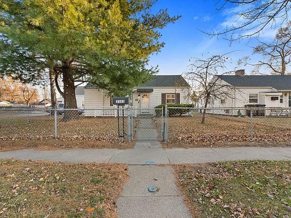 4th image of 3505 Avenue D