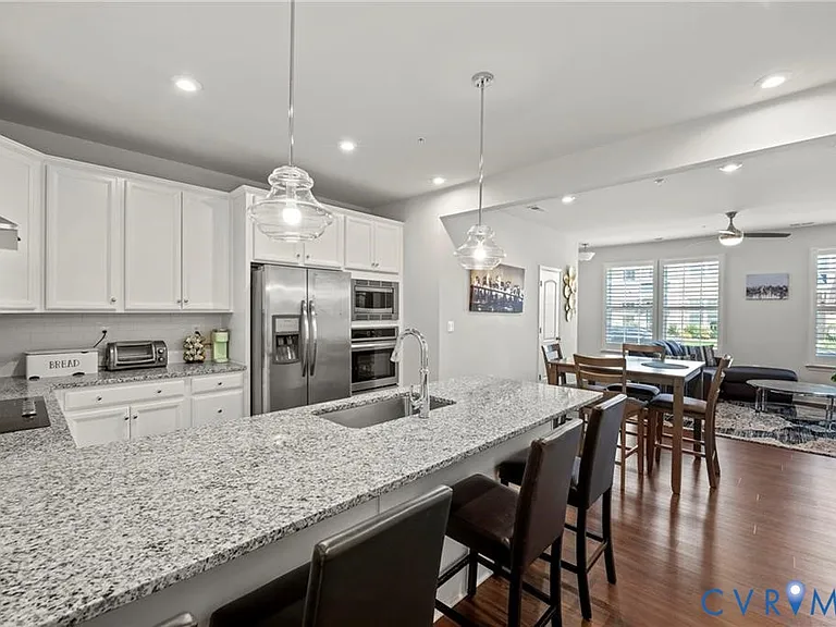 5922 Laurel Bed Ln — Photo 5