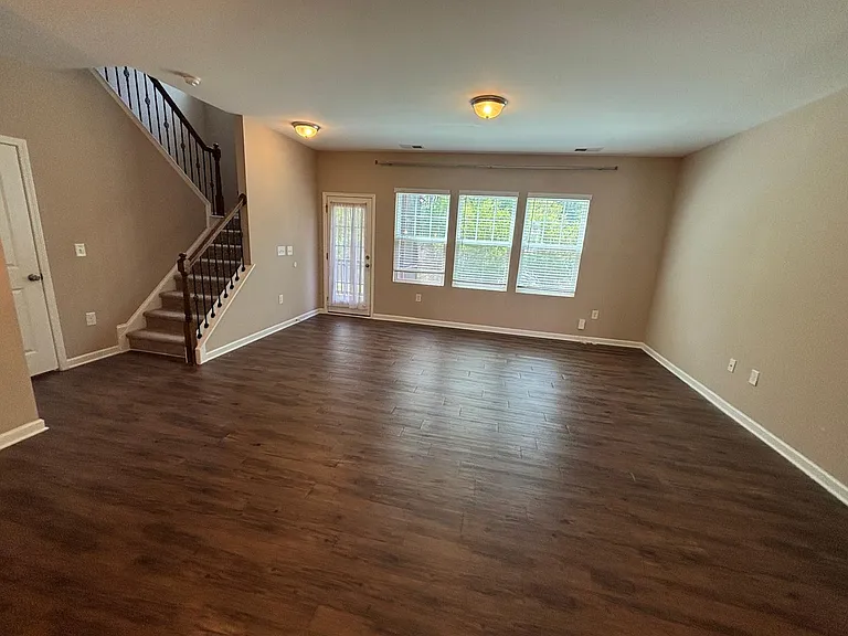 513 Durants Neck Ln — Photo 9