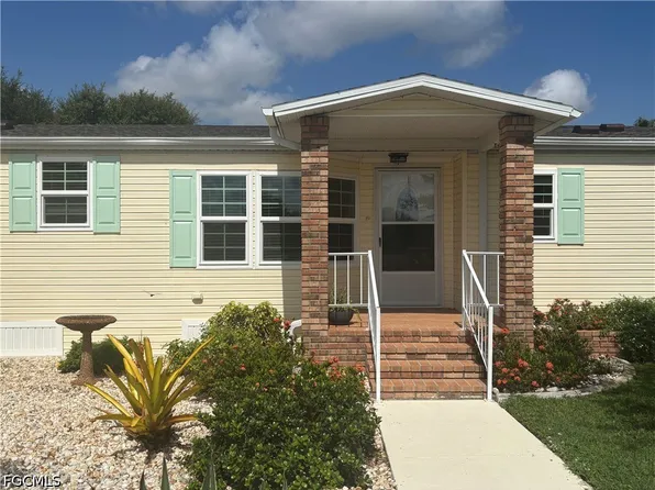 19863 Eagle Trace Ct, North Fort Myers, FL 33903