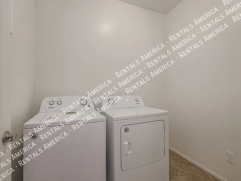 3457 E Mia Ln — Photo 21