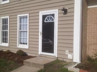 592 Chancery Ln, Virginia Beach, VA 23452