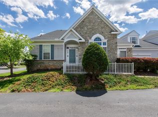 1888 Felicity Ln, Hellertown, PA 18055