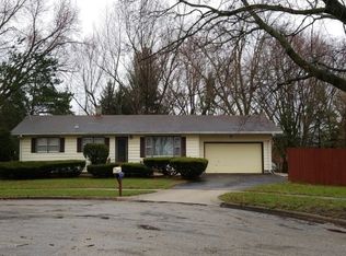 6 Jackson Ct, Belleville, WI 53508