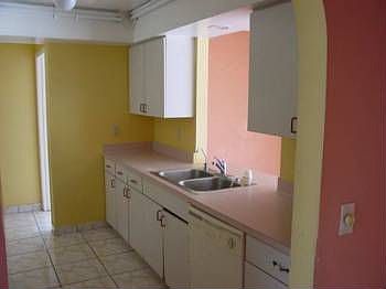 3rd image of 612 Lincoln Ave