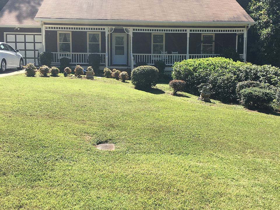 Large Yard!