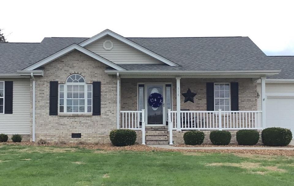 1st image of 318 Estates Dr
