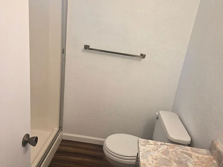 1101B Brandon Ct — Photo 18