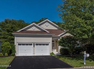 2530 Sparrowbush Ln, Wall Township, NJ 08736