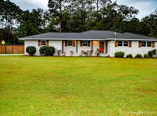 298 Memorial Dr, Jesup, GA 31545