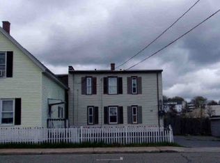 77 City Hall Ave, Gardner, MA 01440