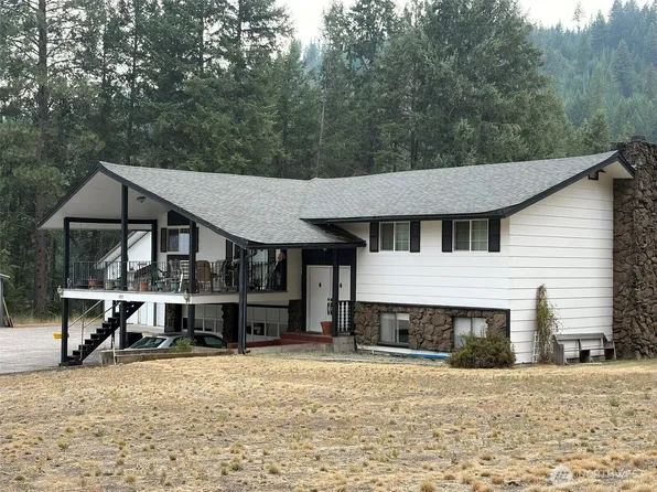 499 W 9th Street, Republic, WA 99166
