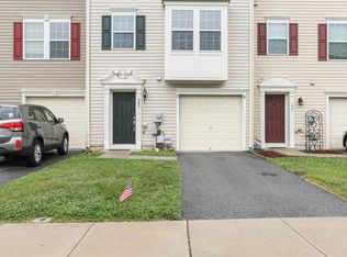 202 Tidewater Ter, Falling Waters, WV 25419