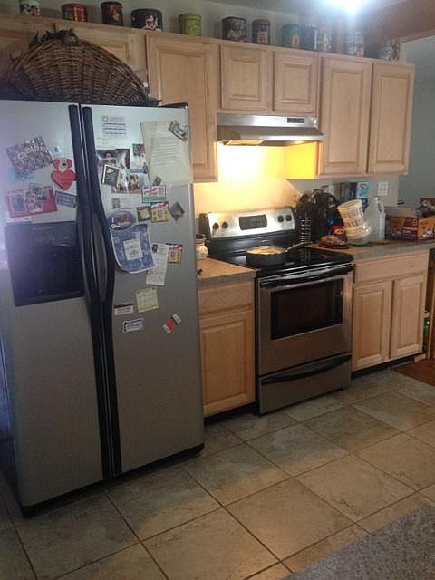 1st image of 303 Sourwood Dr