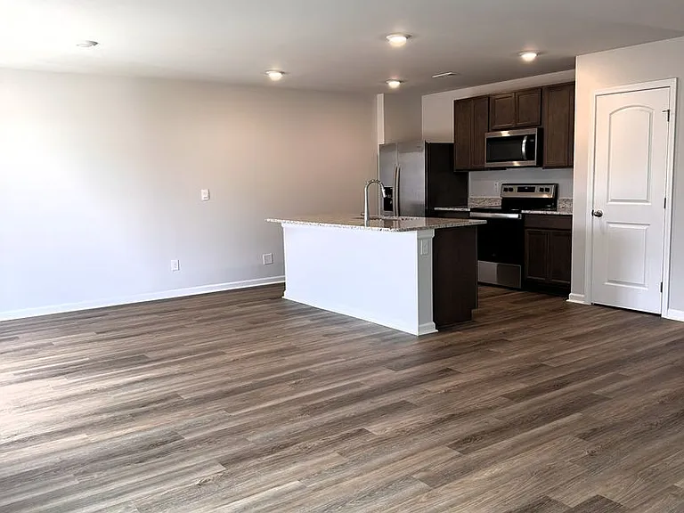 205 Chubbs Ln — Photo 12