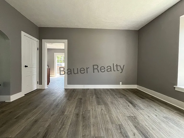 58 E Main St — Photo 18