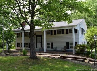 9433 Hoose Rd, Mentor, OH 44060